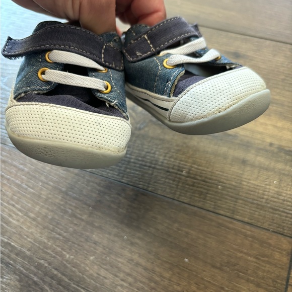 See Kai Run  - First Walker Shoe for Infants - Picture 3 of 6